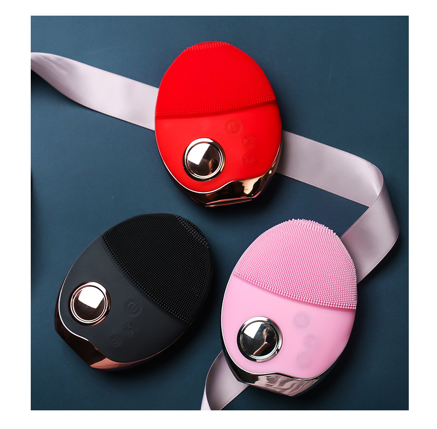 Ultrasonic vibration wash brush